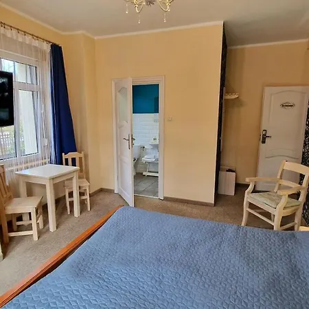 Quarto em Acomodações Particulares Kwiaty Polskie Jedlina-Zdroj