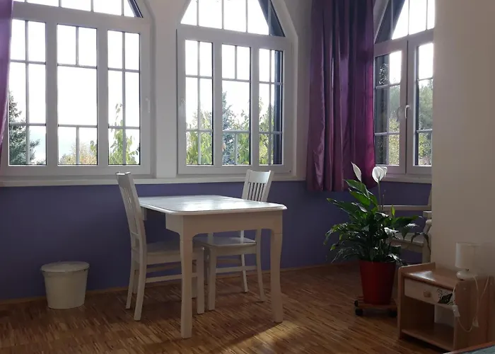 Kwiaty Polskie Homestay Jedlina-Zdroj