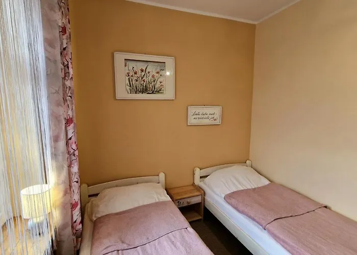 Kwiaty Polskie Homestay Jedlina-Zdroj